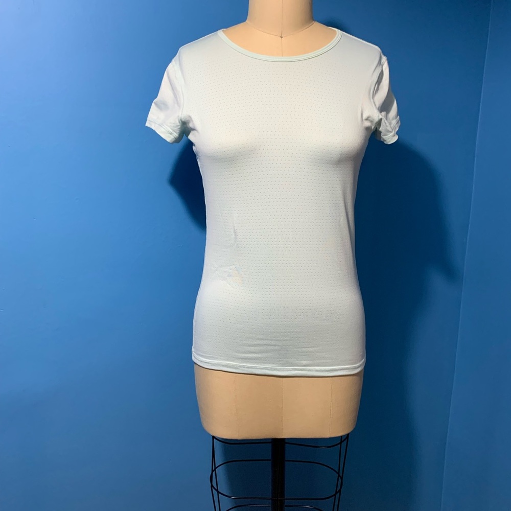 VSX sport top.